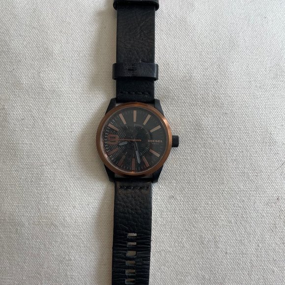 Womens Watch - Picture 1 of 1